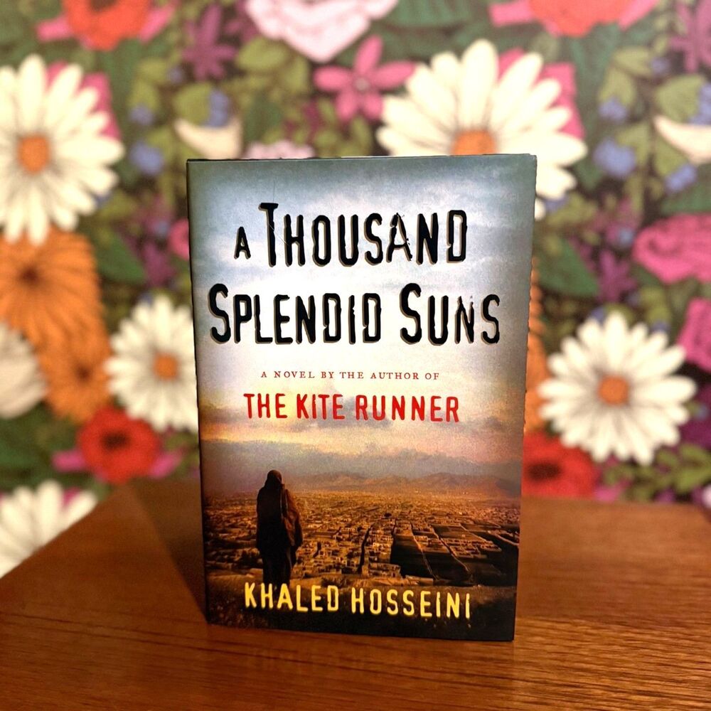 A Thousand Splendid Suns by Khaled Hosseini Hardcover (New - Historical Fiction)